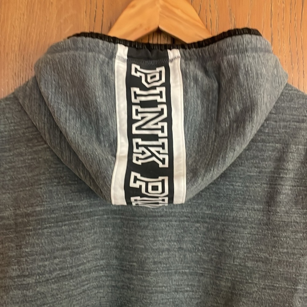PINK - Hoodie - Zippered pockets - Picture 5 of 6